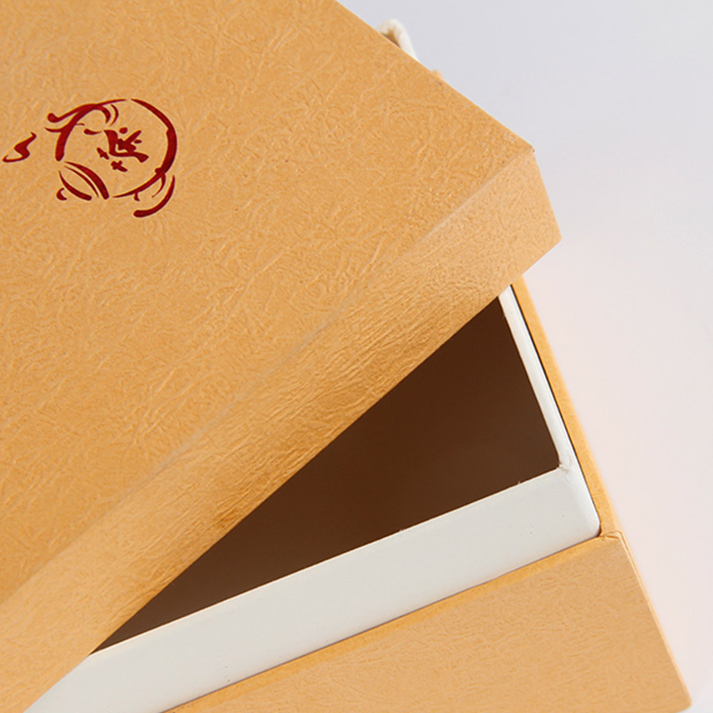 翻蓋的保健品包裝已經(jīng)過氣，定做天地蓋c位出道